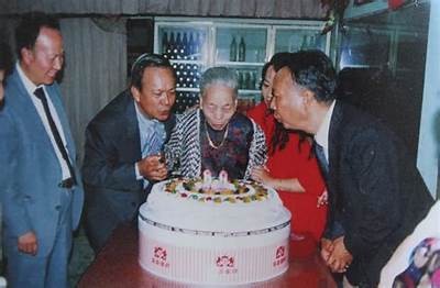 深圳海角社区的母亲故事：温暖与成长的分享与交流
